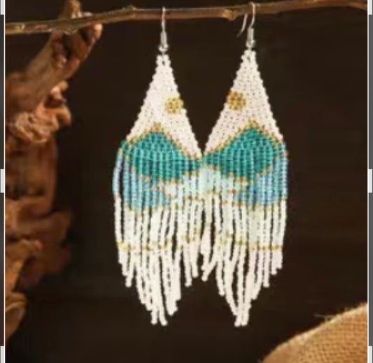 115-2 Seedbead mountain earrings