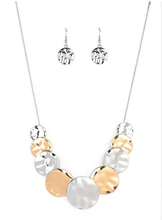 3997 gold and silver disc necklace