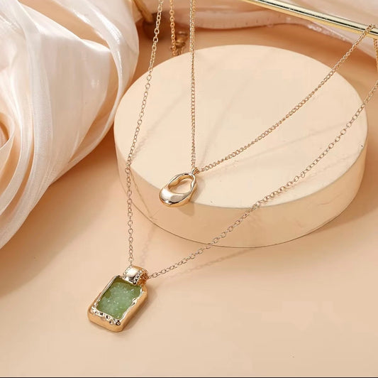 944-2 Green rock and gold necklace