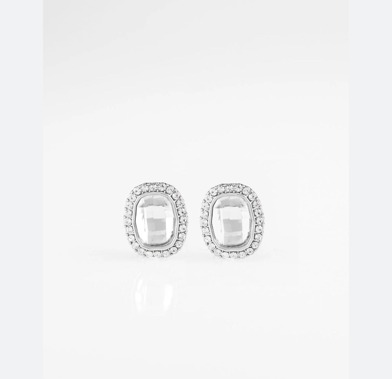 2150 Silver square rhinestone earrings